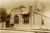 leongatha mechanics institute 1912.jpg